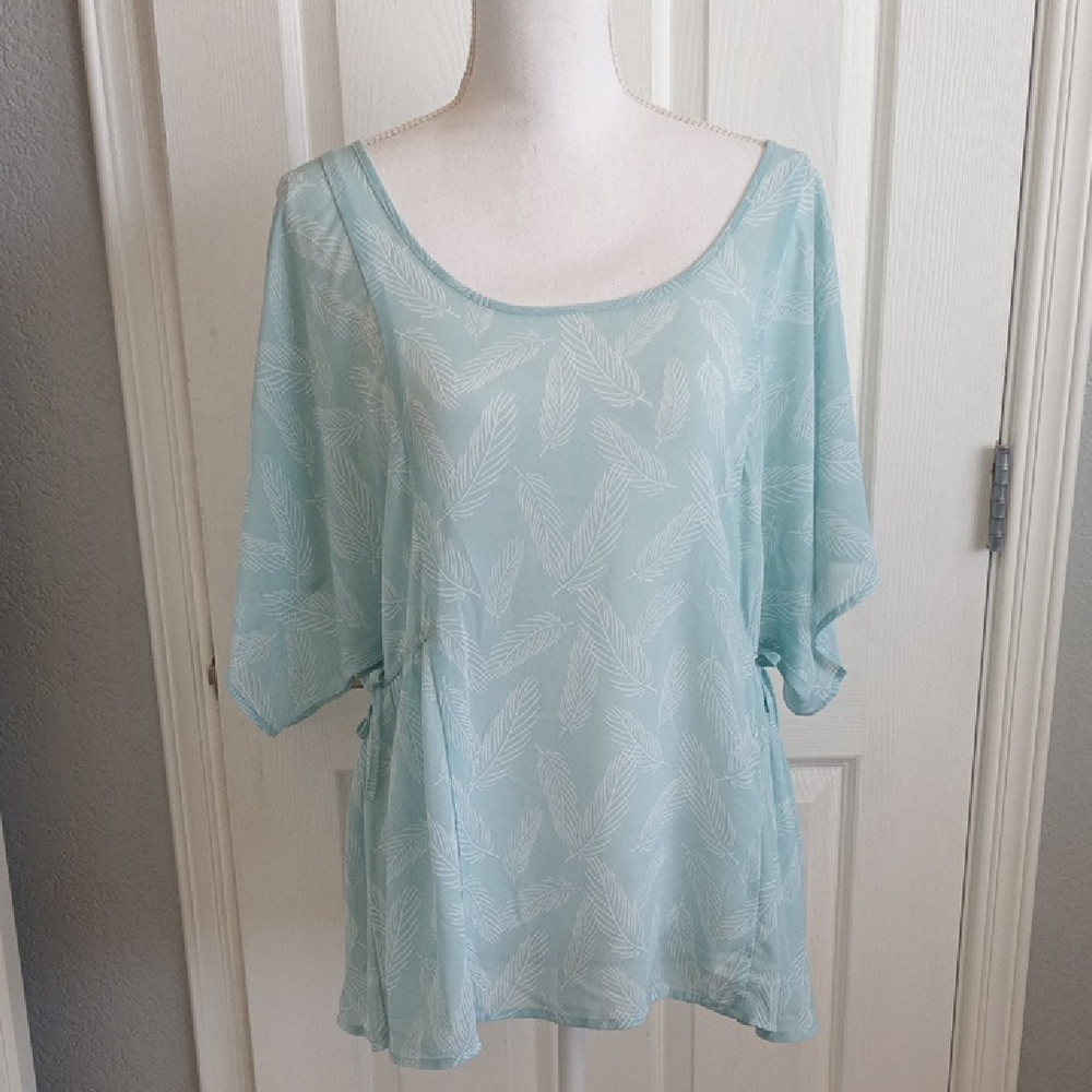 Torrid Turquoise Sheer Blouse With Flowy Sleeves And Feather Pattern Size 0